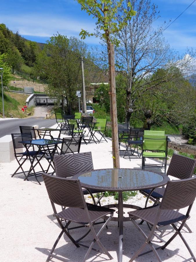 La Grange A Gaby Hotel Échirolles Екстериор снимка